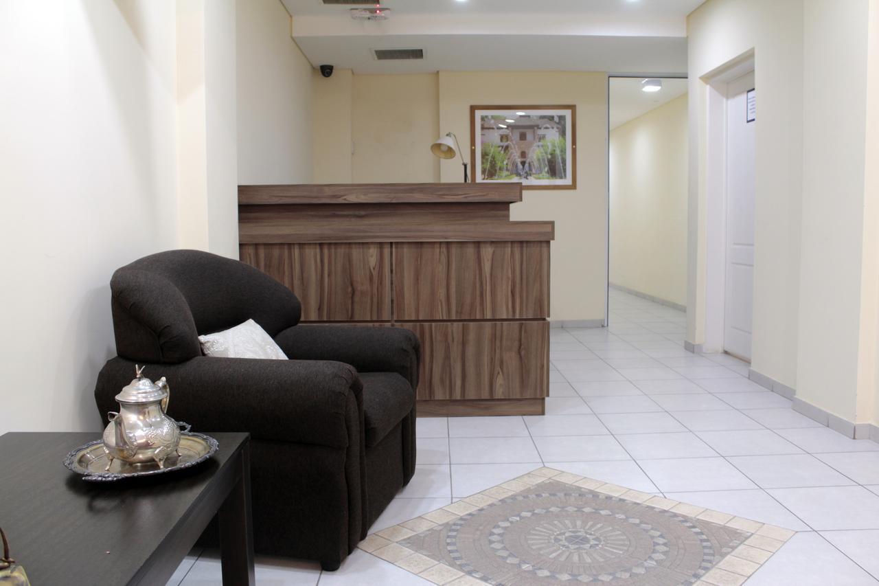 Apart Hotel Granada Neuquén エクステリア 写真