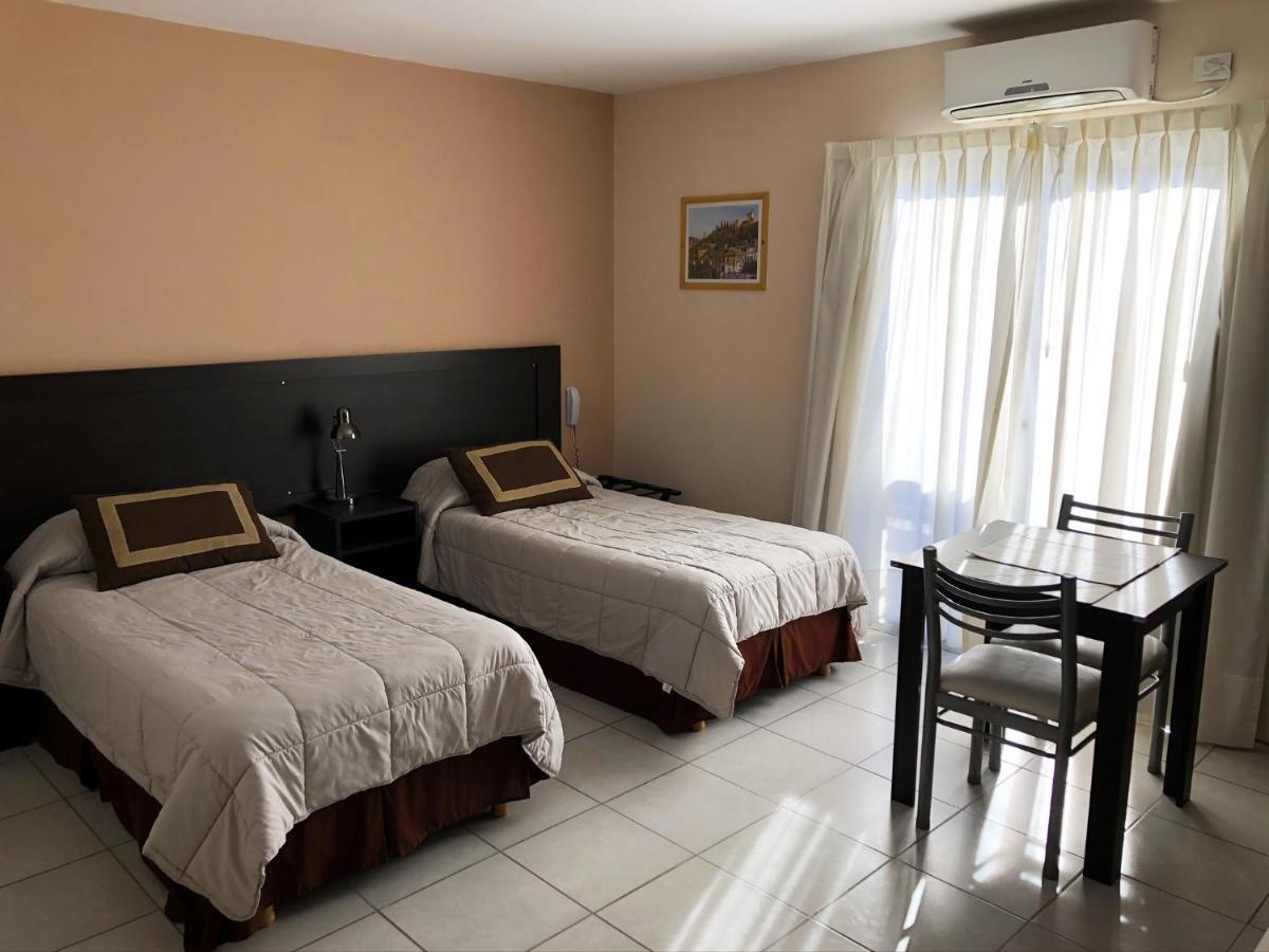 Apart Hotel Granada Neuquén エクステリア 写真